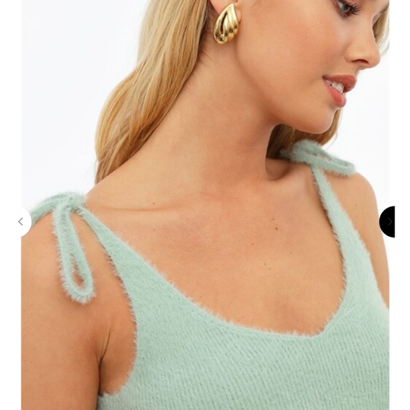 Chiquelle green knit - Picture 2 of 4